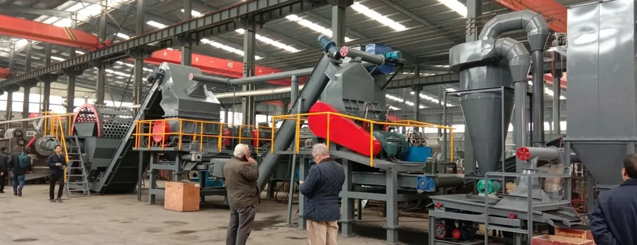 Trituradora de Llantas en Fábrica de Beston Group